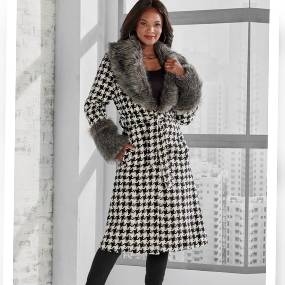 Especially Yours Houndstooth Coat with Faux Fur - Picture 1 of 11